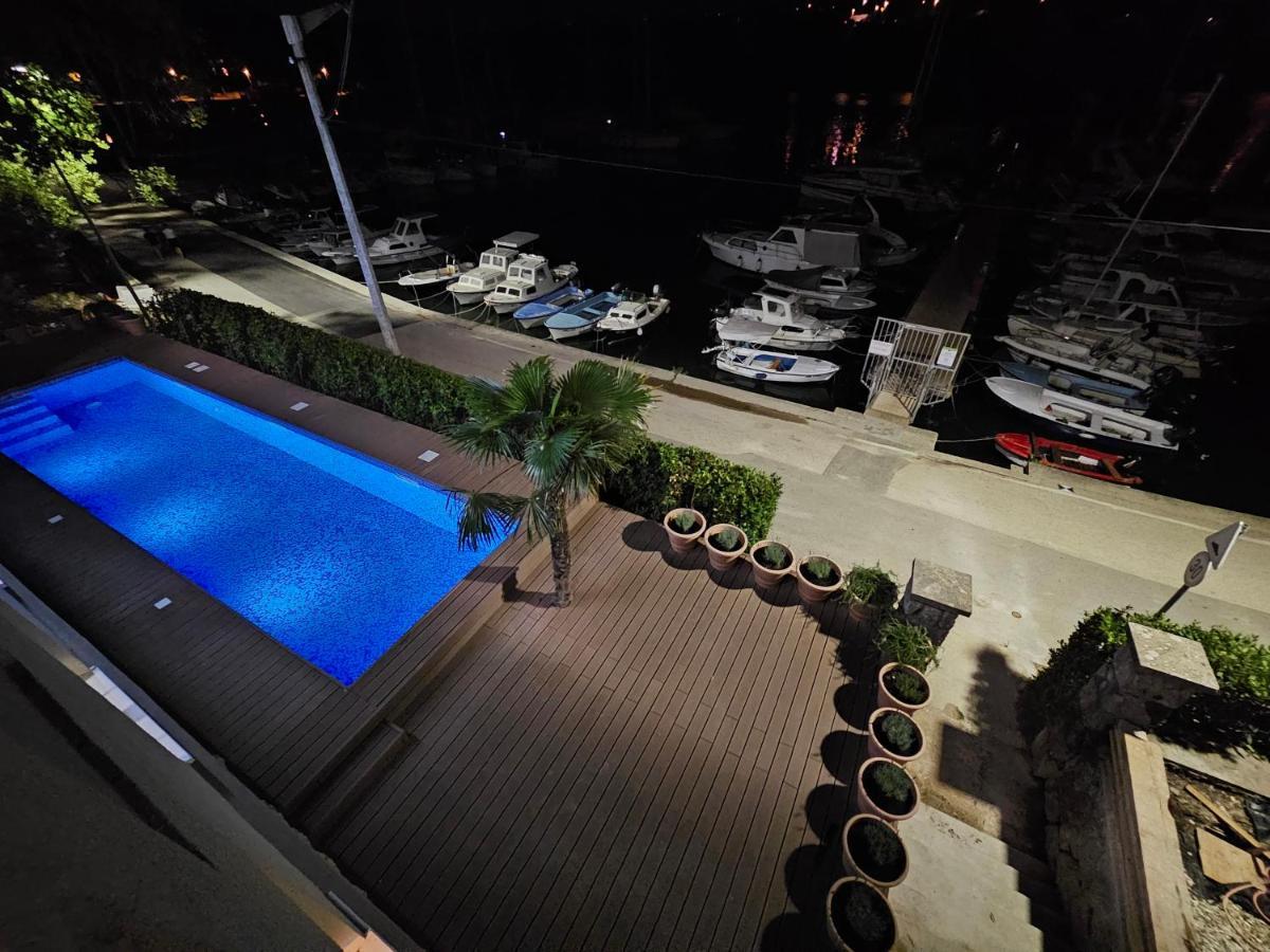 Villa Gaj Omišalj Extérieur photo